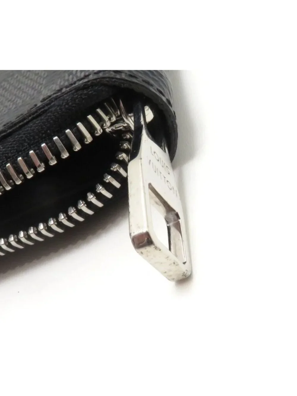 Louis Vuitton Zippy Wallet Vertical Damier Graphite Canvas Black